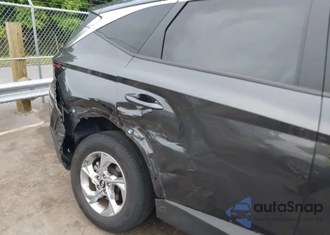 2022 Hyundai Tucson Sel z USA, uszkodzony, nr VIN 5NMJBCAE7NH118998